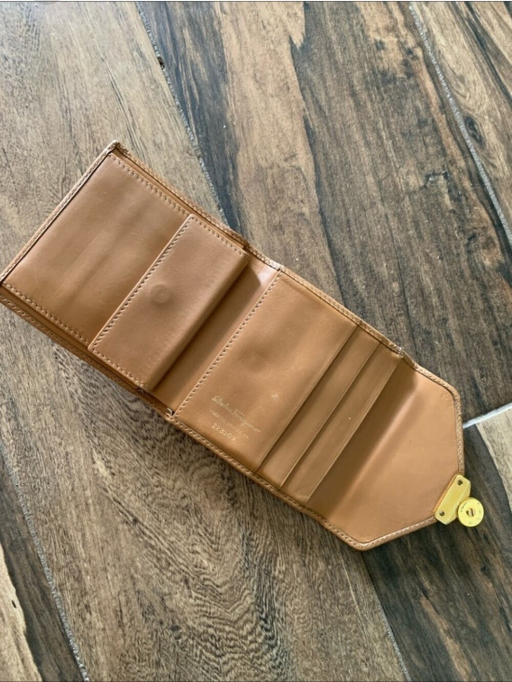 Salvatore Ferragamo Vintage Tan Leather Compact Wallet - Picture 8 of 10